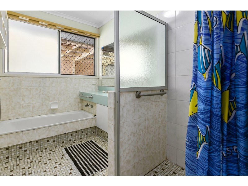 1 Eagle Drive, Tewantin QLD 4565