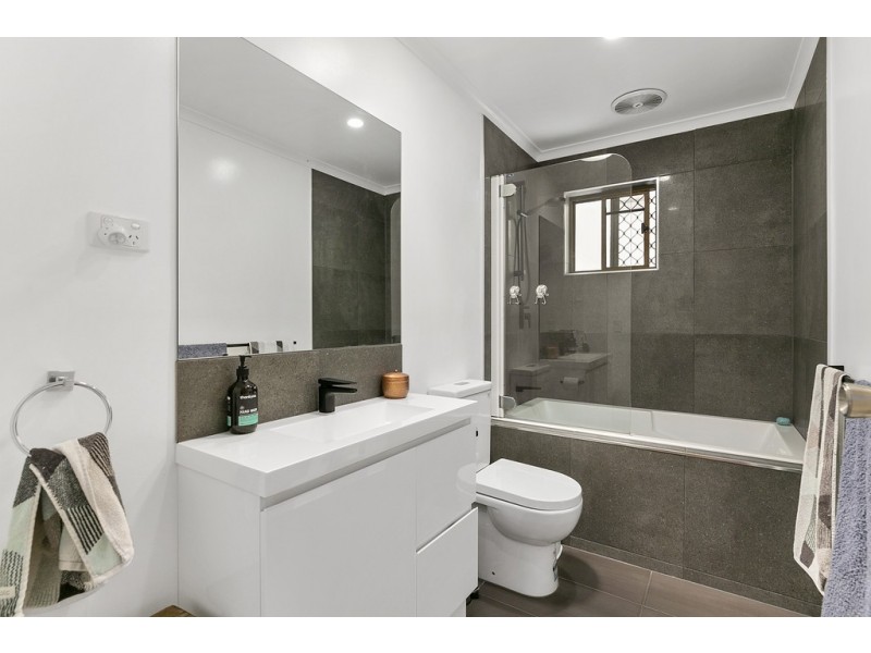 3 Bramble Place, Tewantin QLD 4565