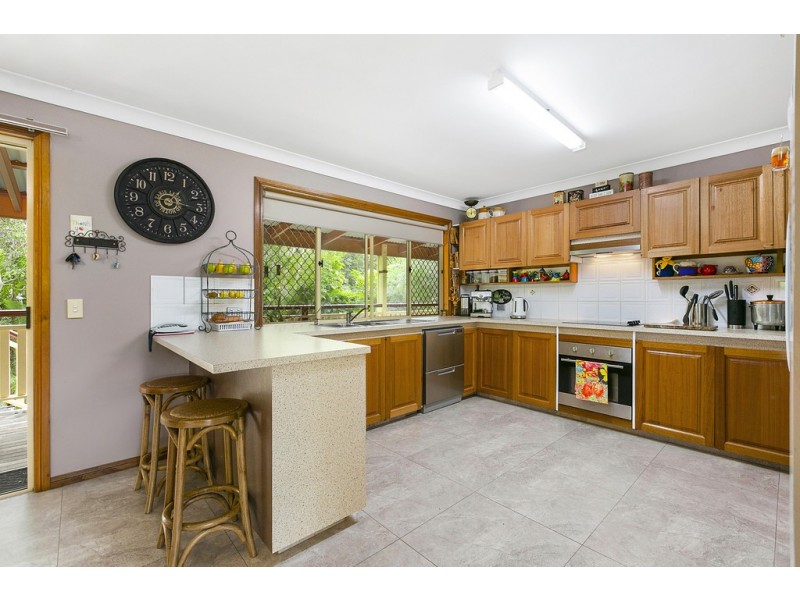 237 Forest Acres Drive, Lake Macdonald QLD 4563