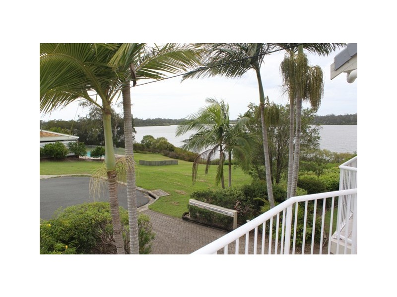 5/2 Sidoni Street, Tewantin QLD 4565