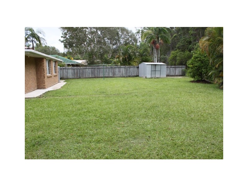 71 Griffith Drive, Tewantin QLD 4565