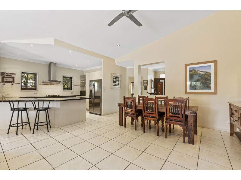 18 George Street, Tewantin QLD 4565