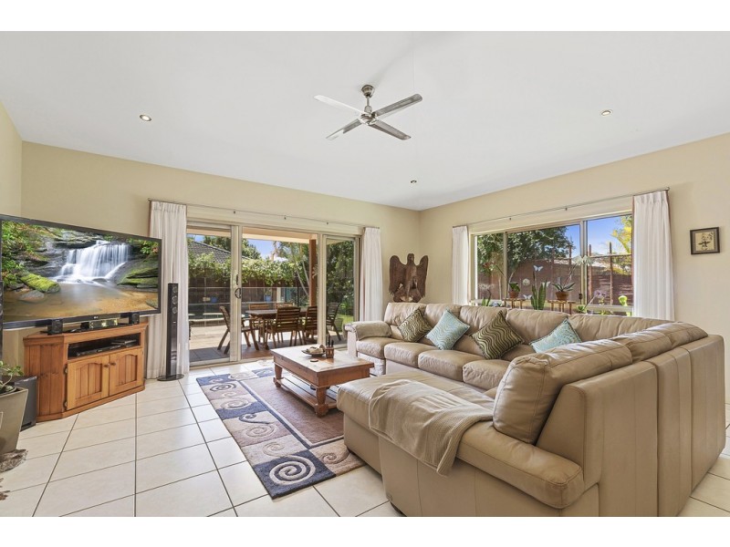 18 George Street, Tewantin QLD 4565