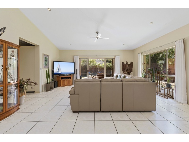 18 George Street, Tewantin QLD 4565
