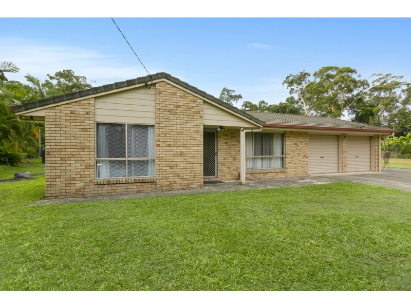 106 Woodhaven Way, Cooroibah QLD 4565