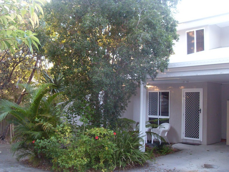 Unit 4-74 Southern Cross Parade, Sunrise Beach QLD 4567