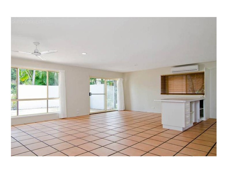 4 Lewis Street, Tewantin QLD 4565