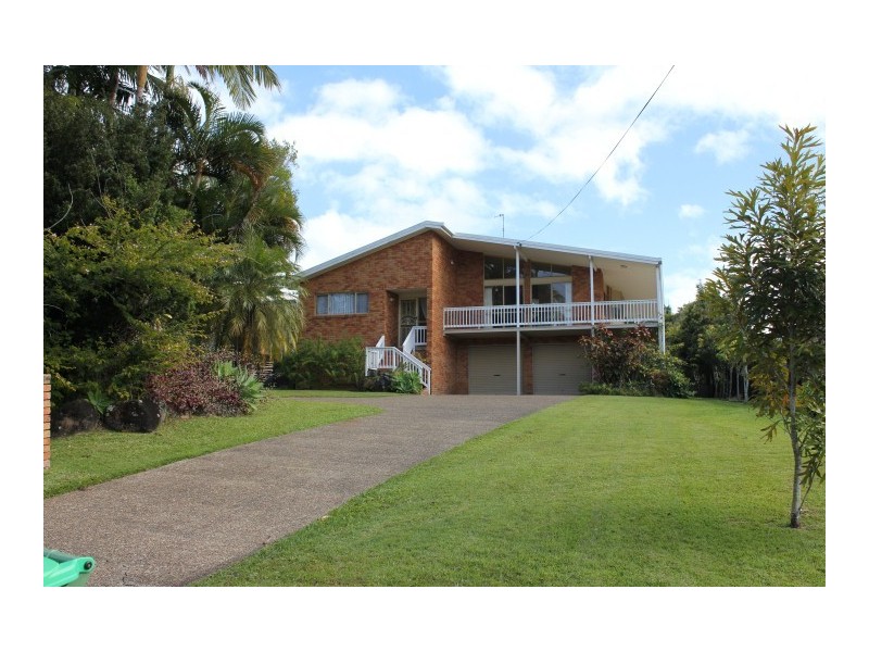 10 St Andrews Drive, Tewantin QLD 4565