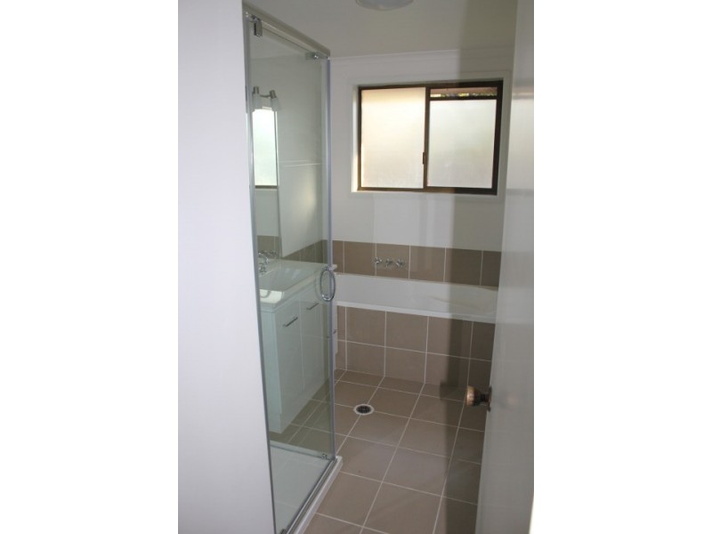 55  Overlander Avenue, Cooroy QLD 4563