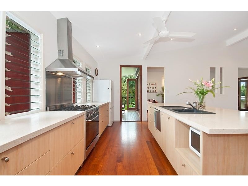 75 Ward Street, Tewantin QLD 4565