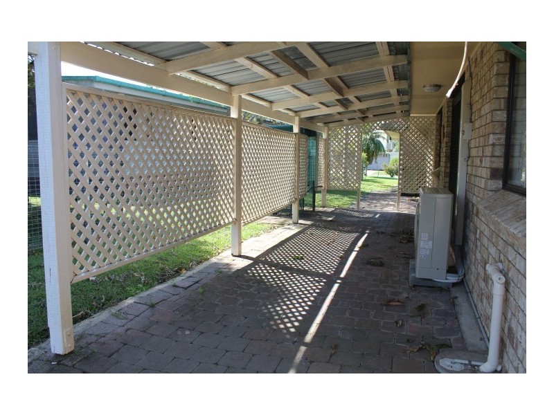 27 Lakeview Drive, Tewantin QLD 4565