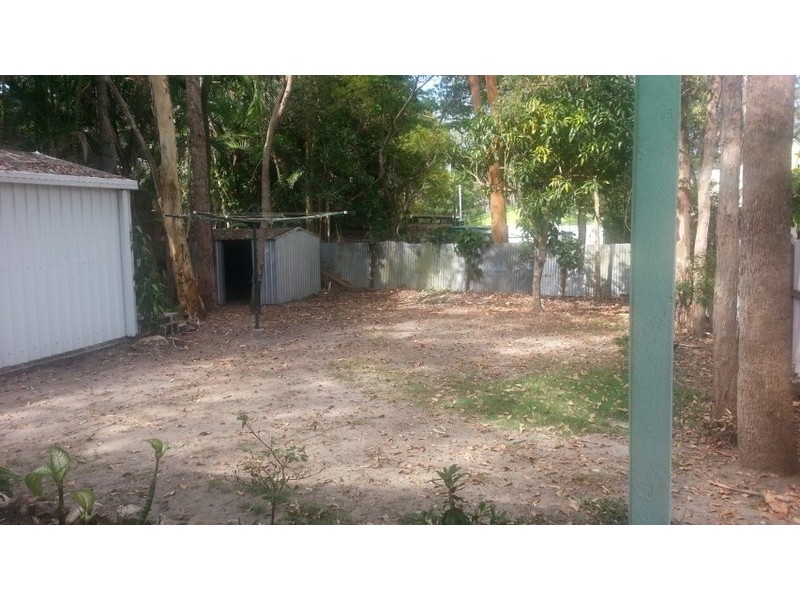 31 Pines Avenue, Cooroibah QLD 4565