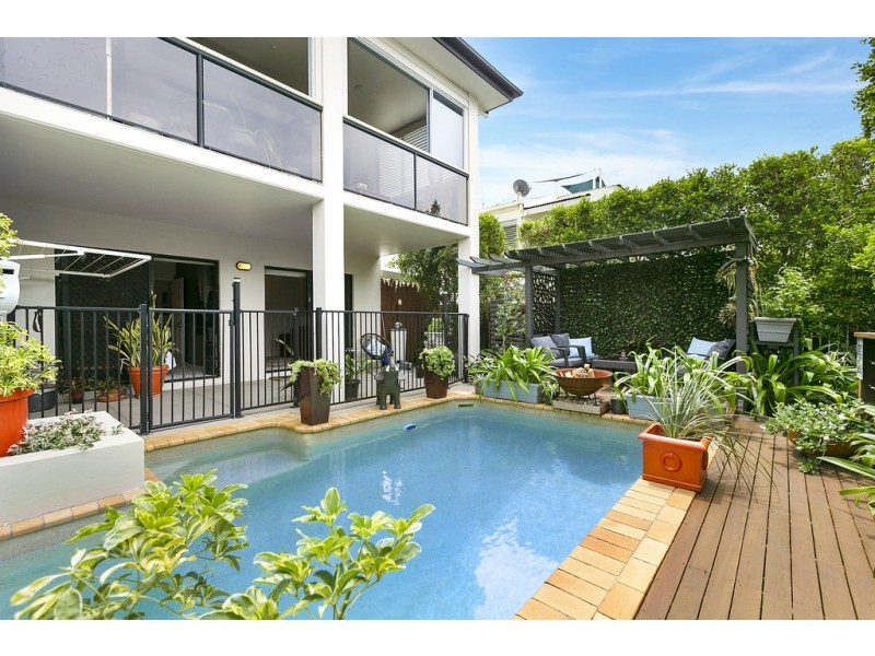 1/40 Ventura Street, Sunrise Beach QLD 4567