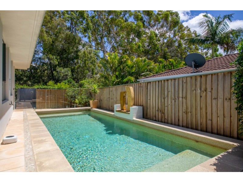 5 Burgess Drive, Tewantin QLD 4565