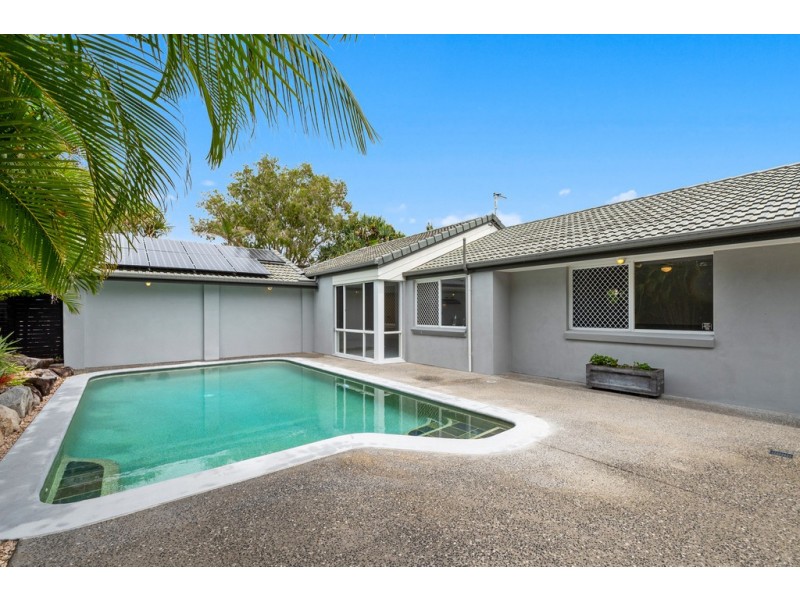 20 Dayspring Street, Sunrise Beach QLD 4567
