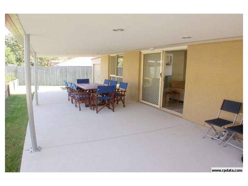 8 Greenway  Court, Tewantin QLD 4565