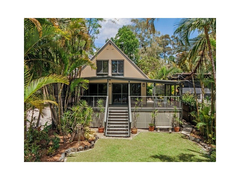 2 Morning Glory drive, Cooroibah QLD 4565