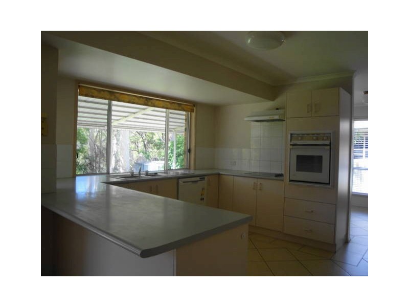 61 Hooper Crescent, Tewantin QLD 4565