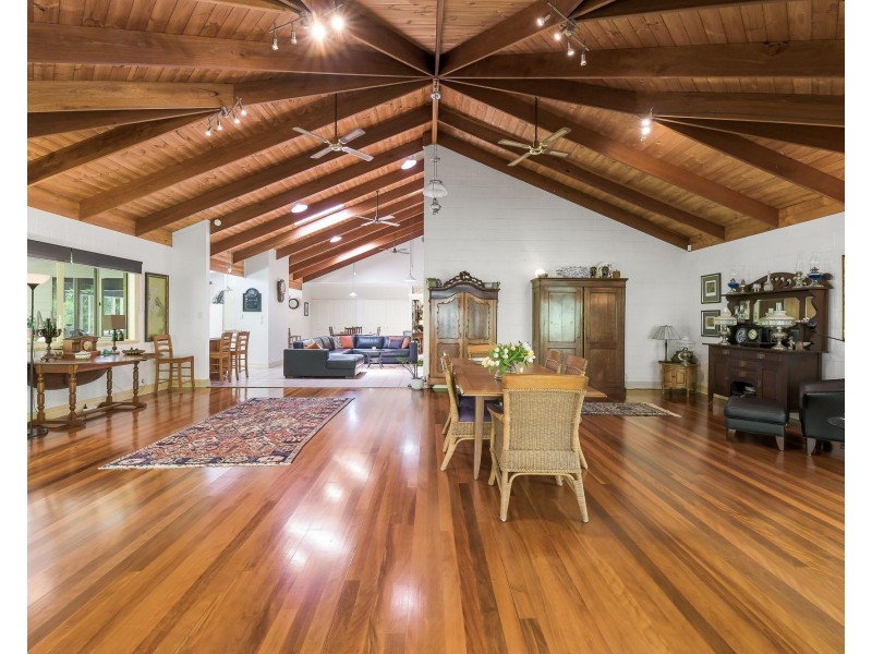 8 Burnett Place, Tewantin QLD 4565