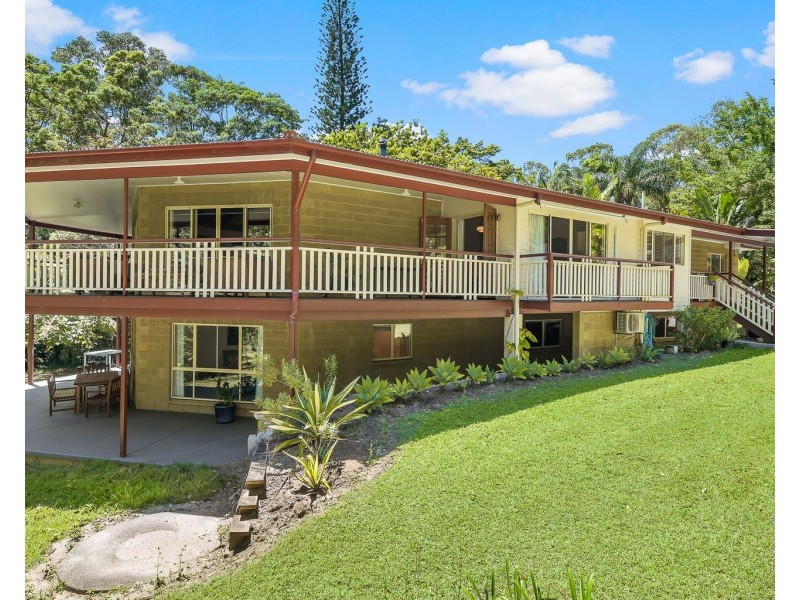 8 Burnett Place, Tewantin QLD 4565