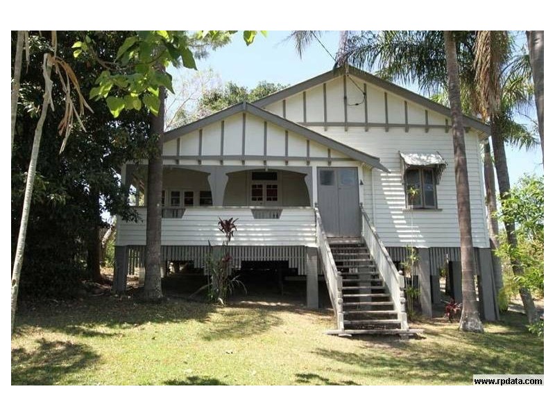 17 Wattle Street, Cooroy QLD 4563