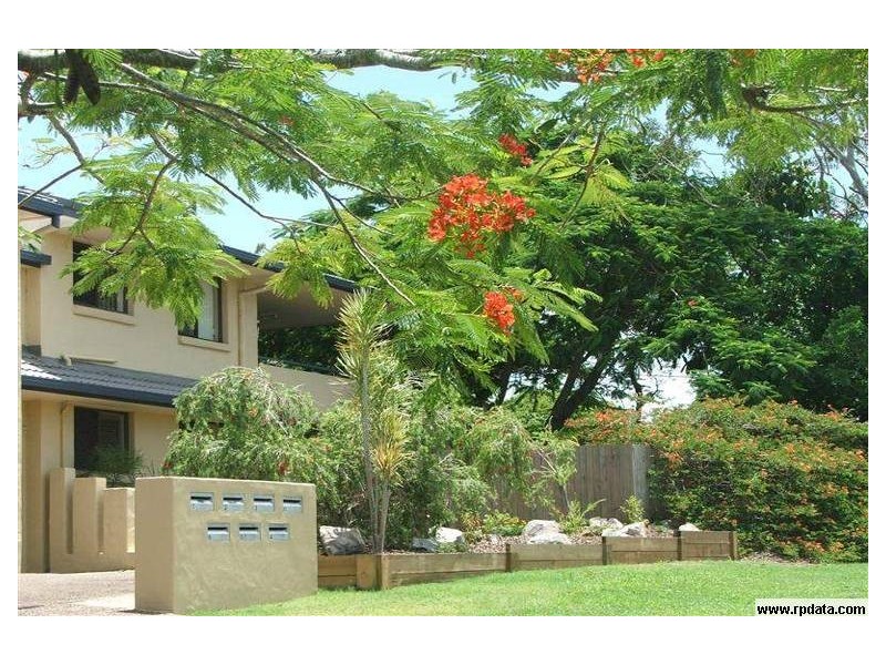 Unit 3 69 Poinciana Avenue, Tewantin QLD 4565