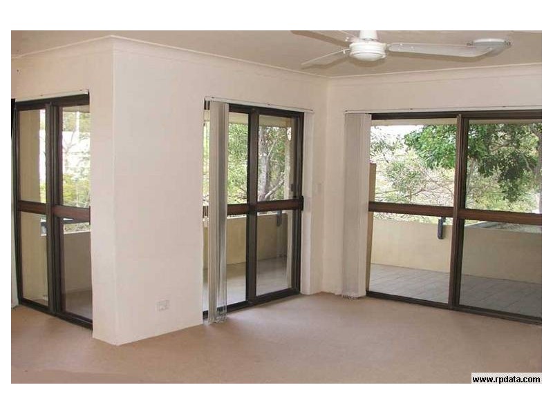 Unit 3 69 Poinciana Avenue, Tewantin QLD 4565