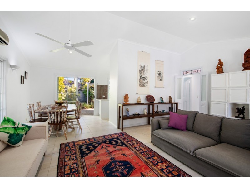 3 Bertrand Road, Sunrise Beach QLD 4567