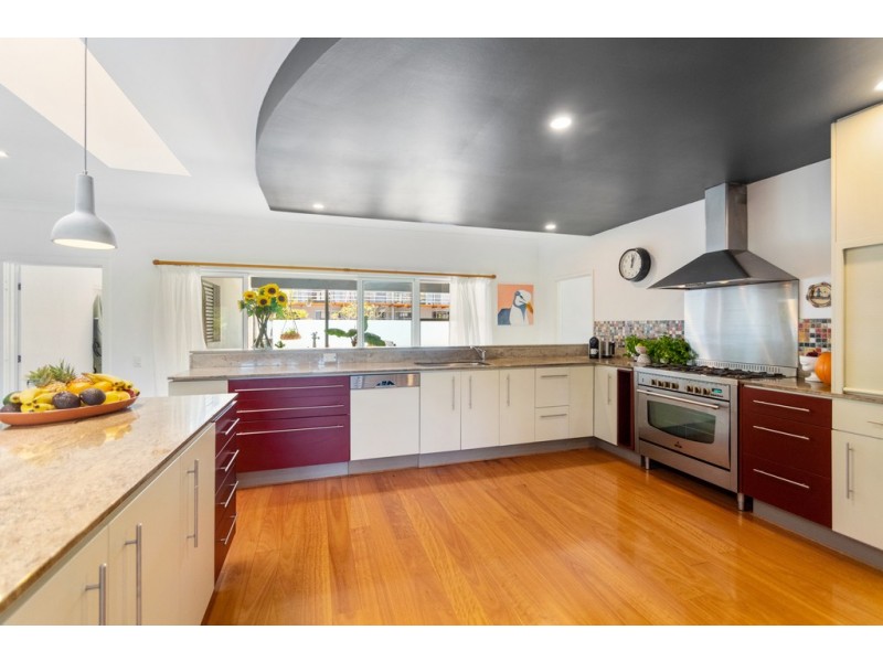 4 Corsair Crescent, Sunrise Beach QLD 4567