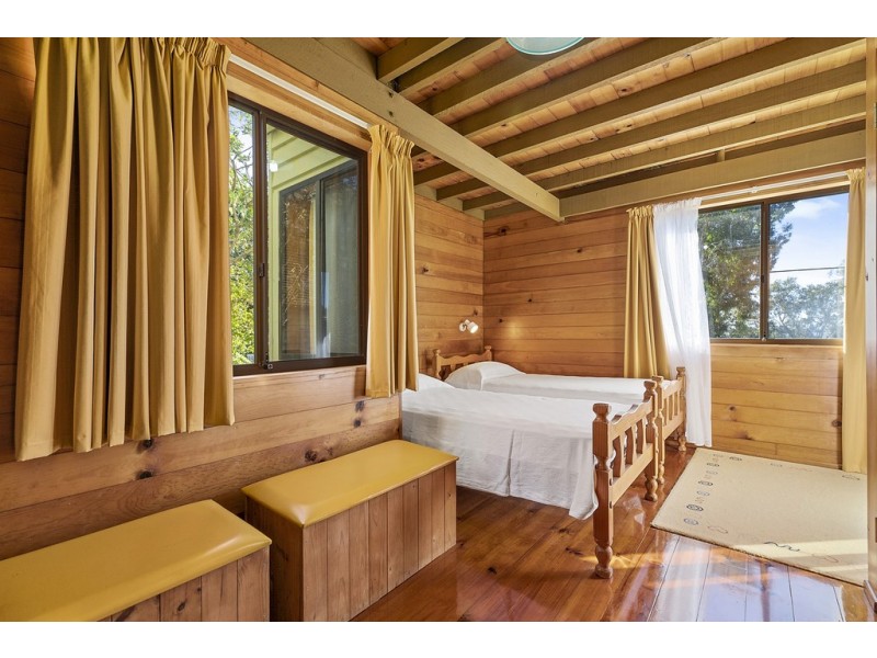 17 Urunga Parade, Boreen Point QLD 4565