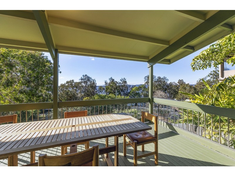 17 Urunga Parade, Boreen Point QLD 4565