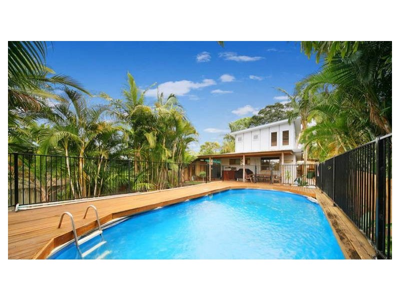 11 Hendry Street, Tewantin QLD 4565