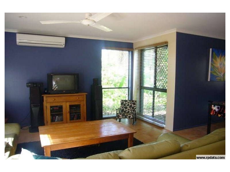 33 Griffith Ave, Tewantin QLD 4565