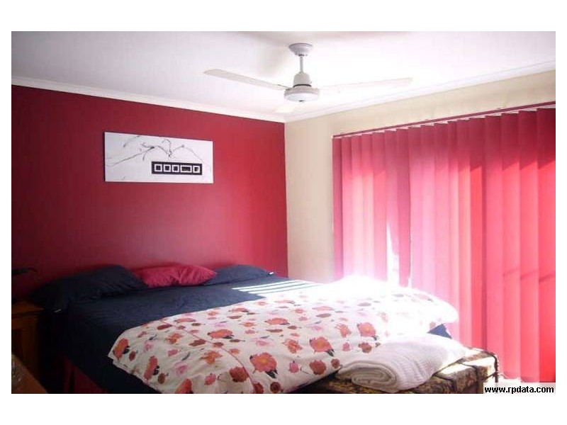 33 Griffith Ave, Tewantin QLD 4565