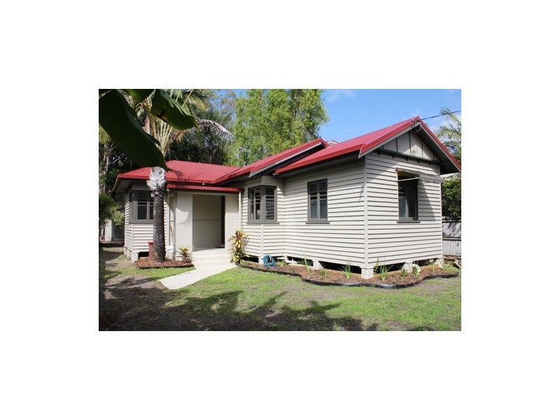 19 Eumundi Noosa Road, Noosaville QLD 4566