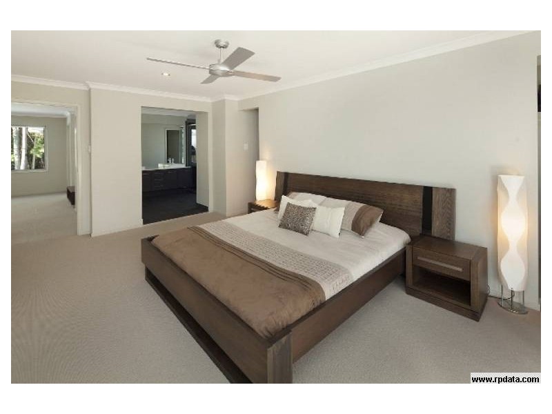 20 Moorhen Place, Noosaville QLD 4566