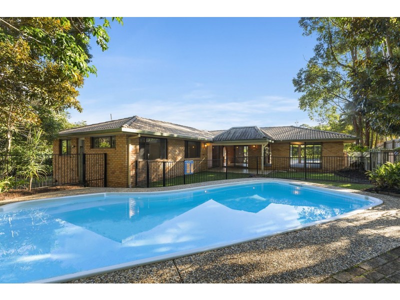 4 Fontaine Court, Tewantin QLD 4565