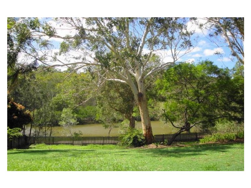 61 Hooper Crescent, Tewantin QLD 4565