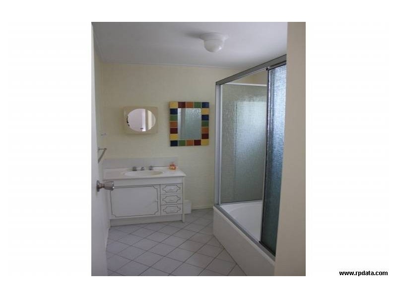 26 Boreen Parade, Boreen Point QLD 4565