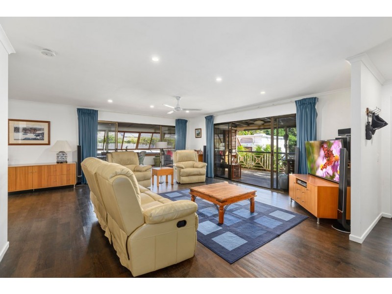 17 Foedera Crescent, Tewantin QLD 4565