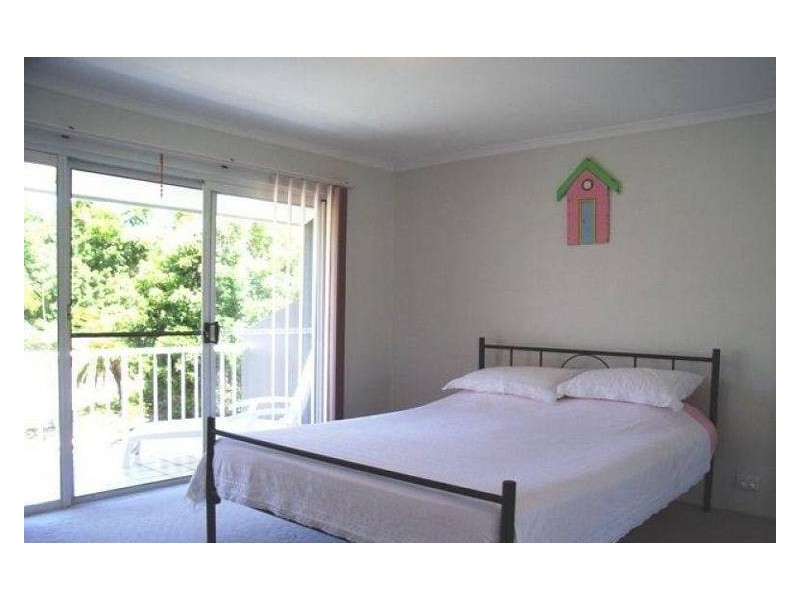 4/23  Margit Crescent, Sunrise Beach QLD 4567
