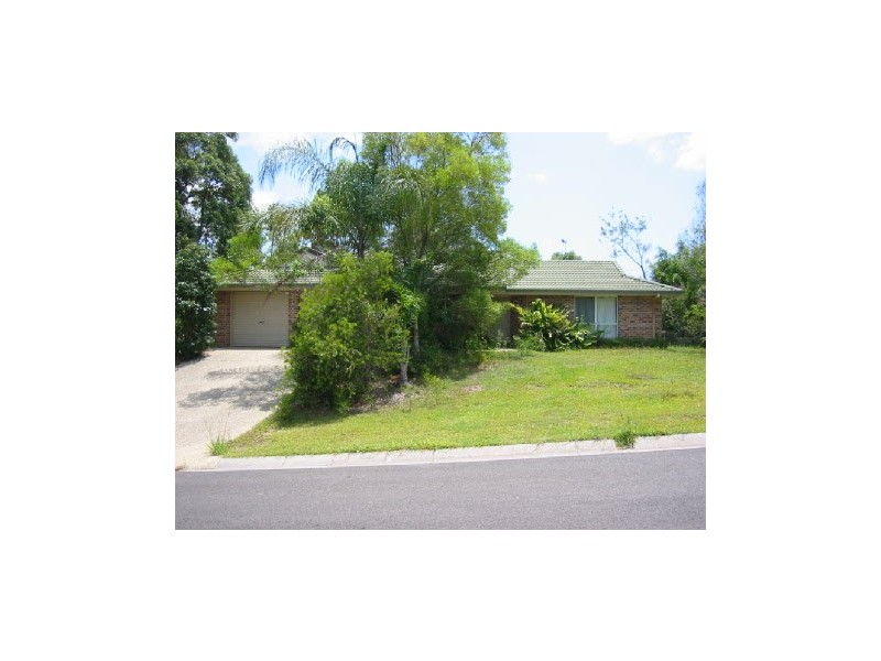 26 Muirfield Crescent, Tewantin QLD 4565