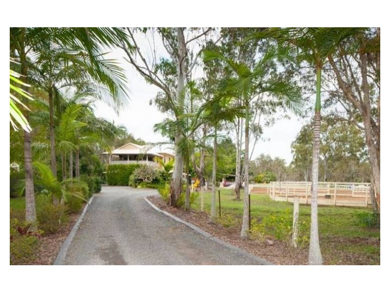 15 Yatama Place, Cooroibah QLD 4565