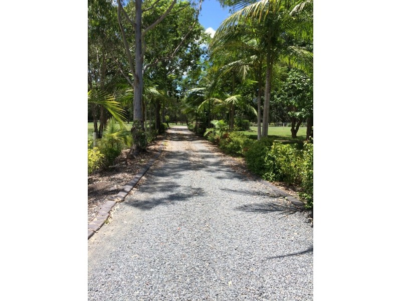 15 Yatama Place, Cooroibah QLD 4565