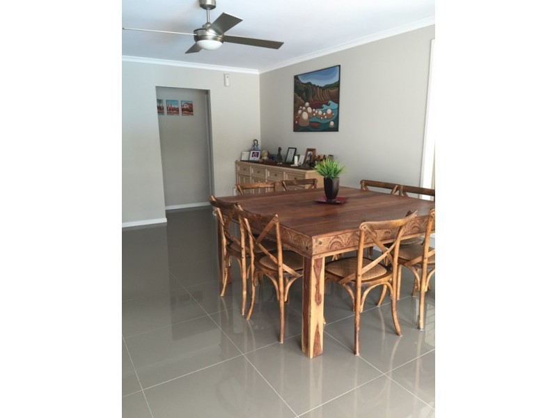 12 Lake Entrance Boulevard, Noosaville QLD 4566