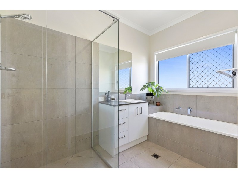2/53 Augusta Circuit, Peregian Springs QLD 4573