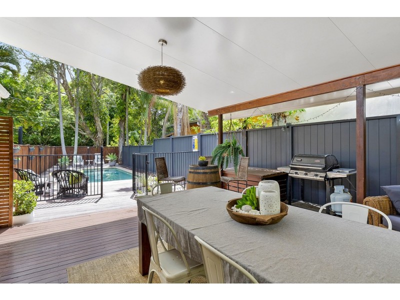 19 Sail Street, Noosaville QLD 4566