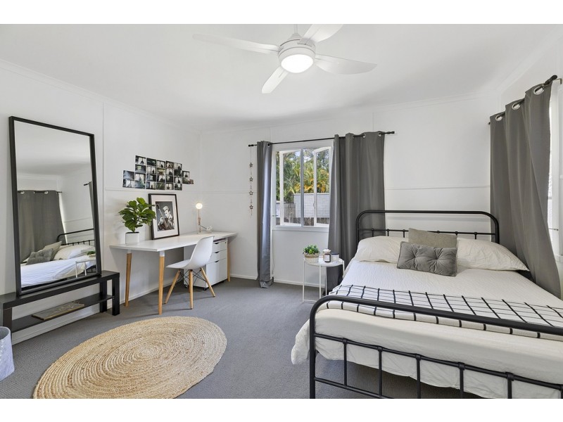 19 Sail Street, Noosaville QLD 4566