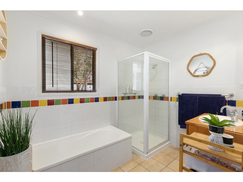 19 Sail Street, Noosaville QLD 4566