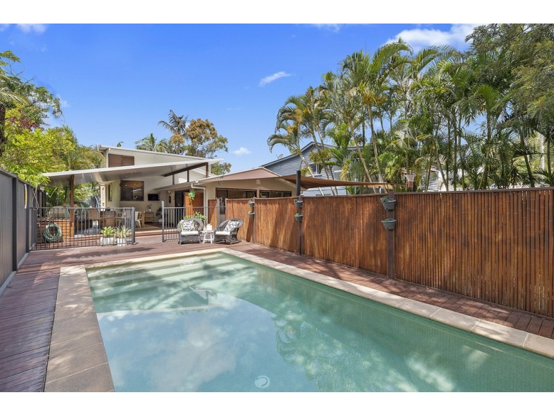 19 Sail Street, Noosaville QLD 4566